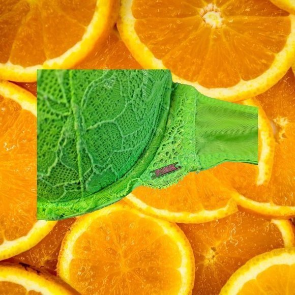 Victoria's Secret Date Pushup 32C - Picture 2 of 6